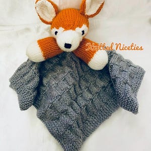 Fox Cardigan & Beanie or Bobble Hat, Hand Knit Baby Clothing zdjęcie 19