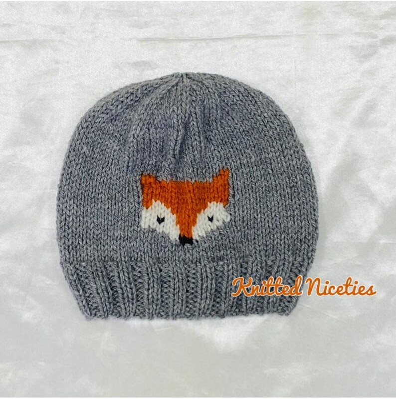 Fox Cardigan & Beanie or Bobble Hat, Hand Knit Baby Clothing zdjęcie 10
