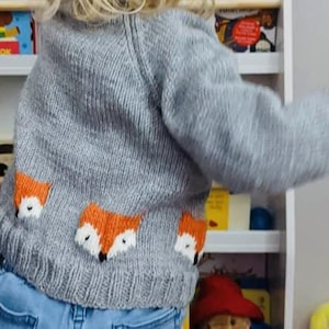 Fox Cardigan & Beanie or Bobble Hat, Hand Knit Baby Clothing zdjęcie 6