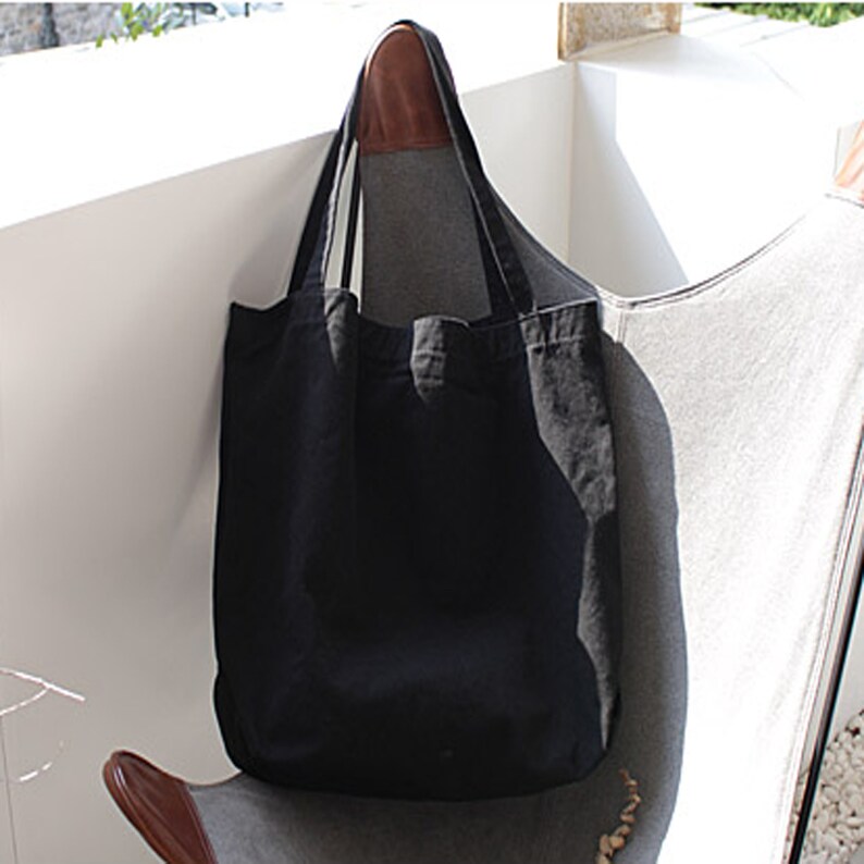 black canvas for women