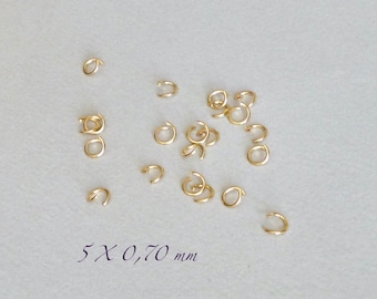 Stainless steel rings 5 x 0.70 mm - Gold color