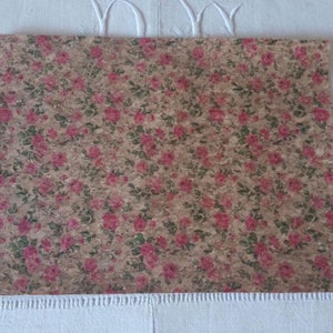 Feuille de papier fleuri imitation liège / scrapbooking embellissement / papier scrapbooking