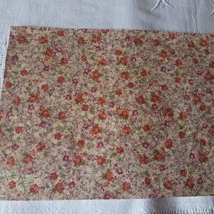 Feuille de papier fleuri imitation liège / scrapbooking embellissement / papier scrapbooking