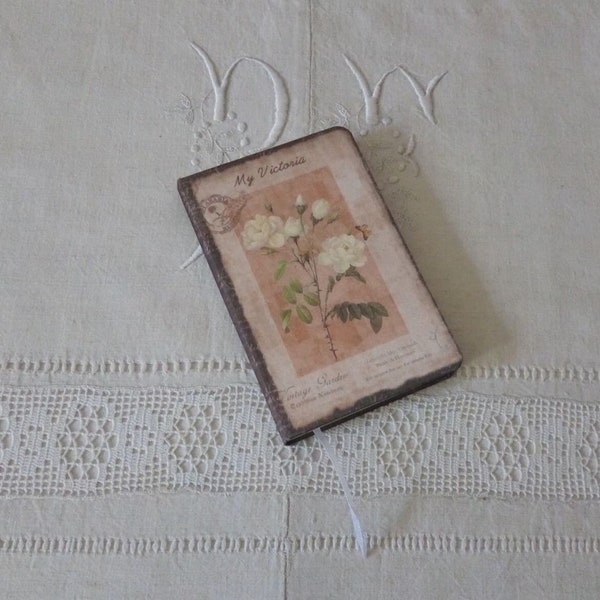 Carnet 14 X 9 cm shabby chic et romantique / carnet tissu romantique / carnet tissu et dentelle / carnet fleuri