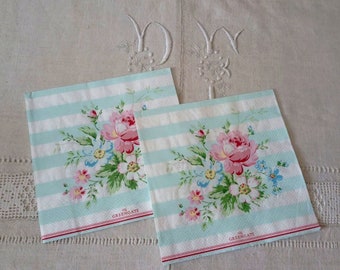 2 serviettes en papier 33 X 33 cm motif bouquet romantique / papier pour serviettage / serviettes papier pour collage