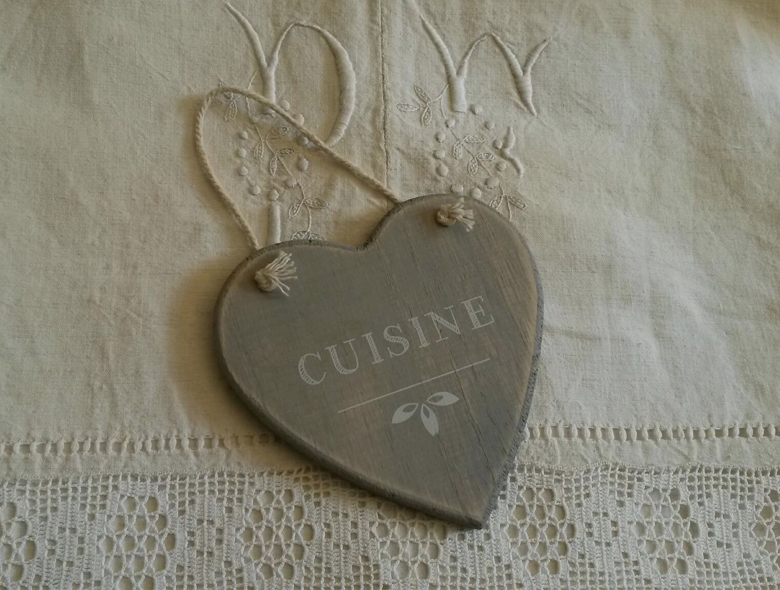 Cœur en Bois Pour Customiser Meubles et Portes/Cœur à Suspendre Décoration de Cuisine