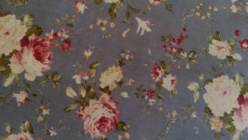 Cut of fabric 45 X 50 cm shabby chic and romantic blue background patterns old rose floral fabric
