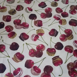 Fabric 55 X 50 cm / / American patchwork fabric / &quot;cherry&quot; pattern fabric / cotton quilting fabric / confectionery fabric