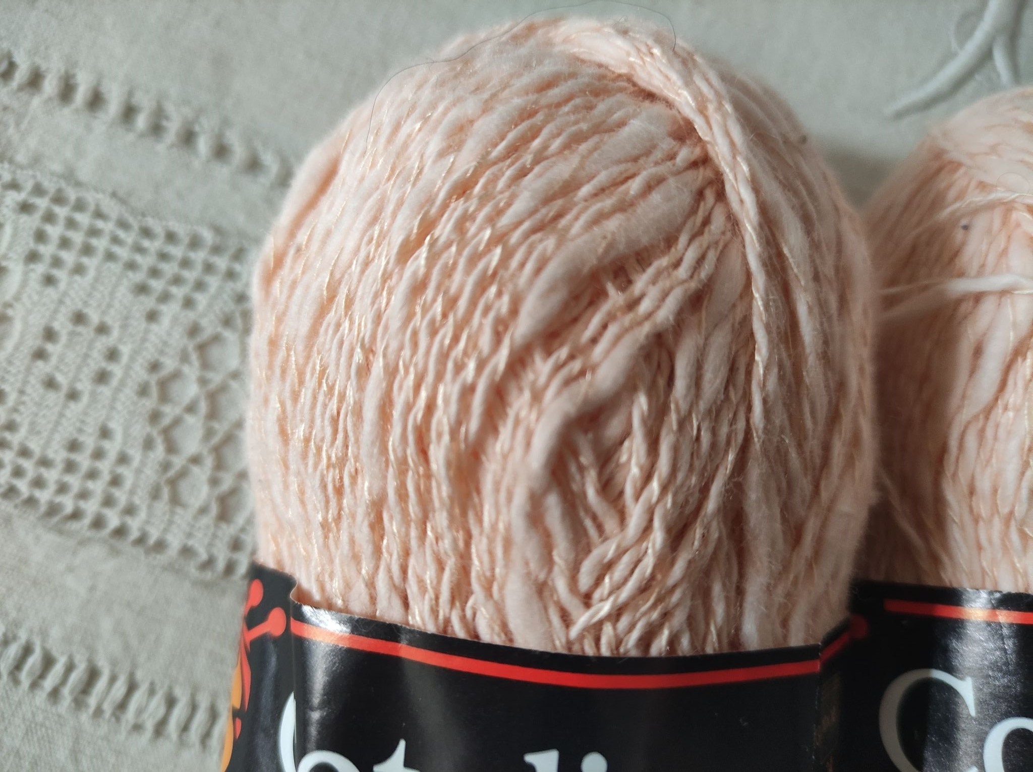 Set of 2 Balls of Knitting or Crocheting Yarn / Salmon Color / 