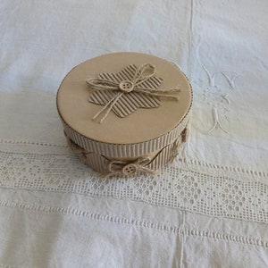 Boîte à couture ronde en carton / boîte à boutons / boîte déco / boîte vide poches
