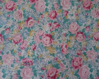 Coupon larg 48 X high 50 cm / fabric spirit liberty / floral fabric / patchwork fabric / cotton floral spirit liberty