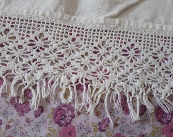 110 cm old crochet lace / vintage white lace / vintage fireplace top / Vintage France