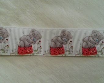 1 metre of 20mm large grain tape / "Teddy Bear" patterns with red boots