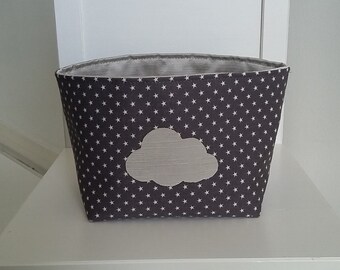 Kleiner Korb/Papierkorb Speicher für gemischte Baby/Kinderzimmer in grau und Beige Baumwollsatin. Leere Tasche. Wolkenmuster.