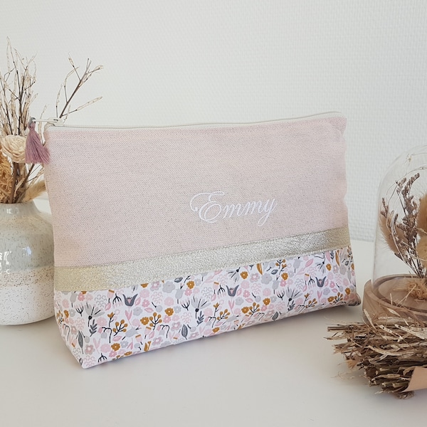 Grande pochette / trousse femme ou enfant personnalisable, rose pâle scintillant et liberty. Cadeau anniversaire, fête des mères.