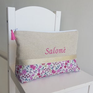 Grande pochette / trousse femme ou enfant personnalisable, beige scintillant et liberty rose. Cadeau anniversaire, fête des mères.