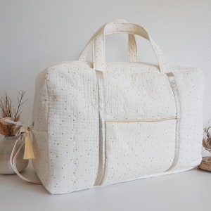 Customizable baby changing bag, travel bag, double ecru quilted cotton gauze with gold polka dots. Weekend bag.