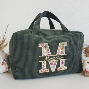 Koffer, individuell bestickter Kulturbeutel für Damen oder Kinder, aus Cord. Geschenk zur Geburt, Geburtstag, Weihnachten.