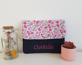 Protège carnet de santé personnalisable, pochette à couches, à langer pour bébé ou pochette femme à rabat, Jean et liberty rose