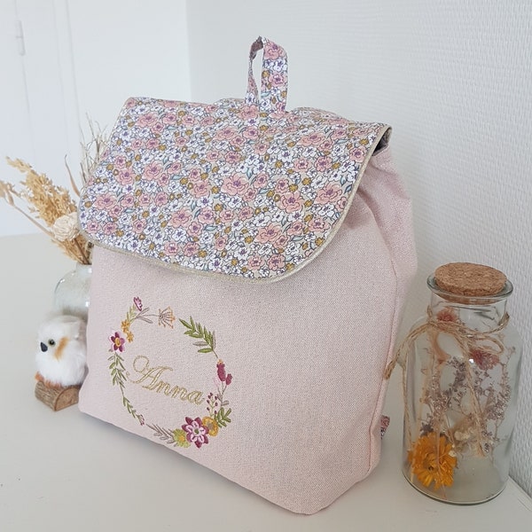 Sac à dos maternelle enfant brodé et personnalisable, cartable fille pour l'école, coton scintillant et liberty. Rentrée des classes