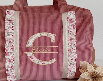 Sac à langer, sac de voyage brodé personnalisable femme ou enfant