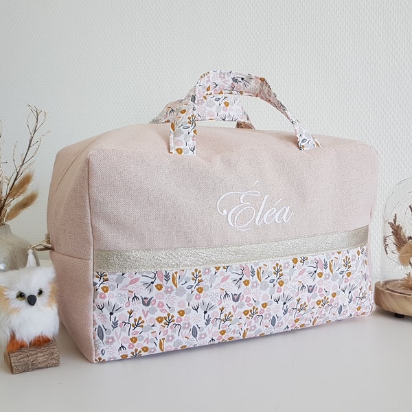 Valisette, trousse de toilette personnalisable femme ou enfant, rose pâle scintillant et liberty. Fête des mères, cadeau anniversaire, Noël.