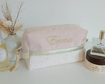 Trousse de toilette femme ou enfant brodée, rose scintillant et gaze de coton écrue. Cadeau de naissance, anniversaire, fête des mères