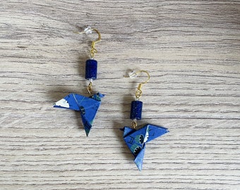 Origami dove, bird, Chinese turquoise earrings - nuggets 8-12 mm