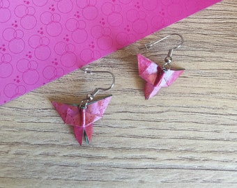 Bijoux origami Boucles d'oreilles origami papier japonais papillon de nuit rose