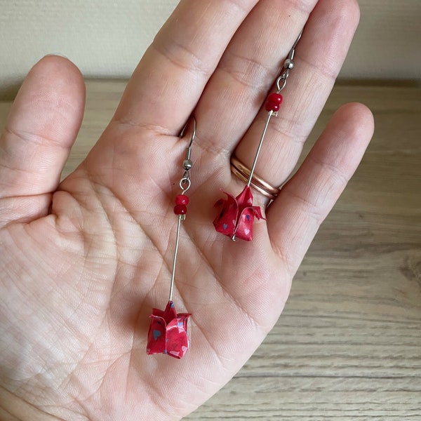 Origami jewelry Red lotus flower button origami earrings