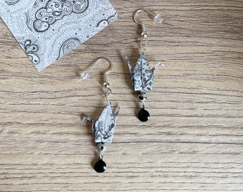 Origami jewelry origami jewelry Origami crane earrings Frosted gray landscape Jasper beads