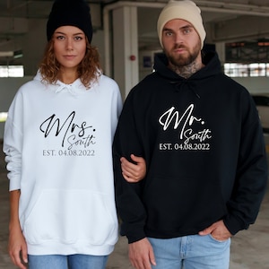 Mr & Mrs Personalised Hoodies | Husband and Wife Couples Honeymoon Hooded Sweater | Mr Mrs Matching Wedding Jumpers