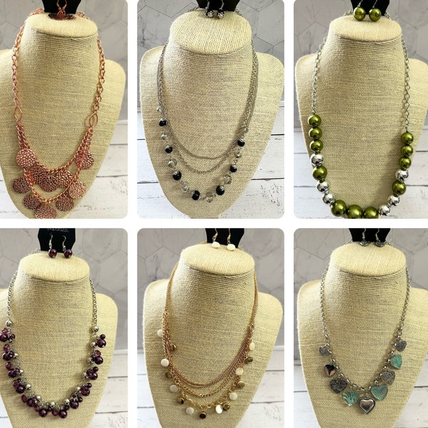 Necklace and Earrings sets/Costume jewelry/Fashion jewelry/Jewelry sets.