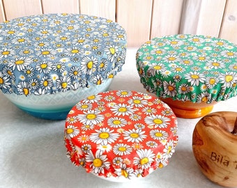 Unique set of 3 coated cotton charlottes with daisy pattern to cover round dishes, salad bowls, zero waste pie molds