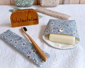 Set de toilette nomade pochette à savon imperméable et étui à brosse à dent en coton enduit souple motif floral zéro déchet