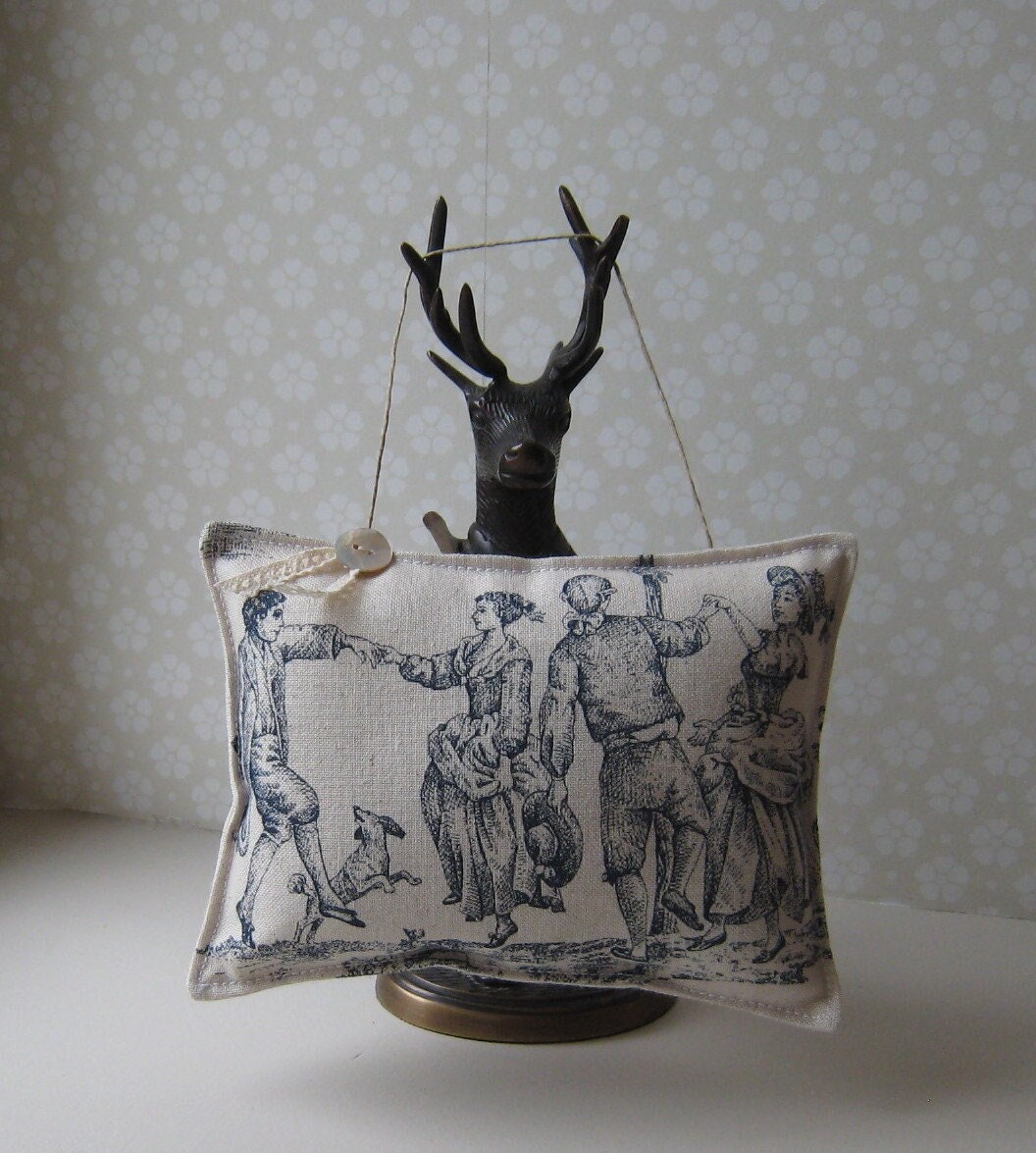 Coussin à Suspendre Toile de Jouy