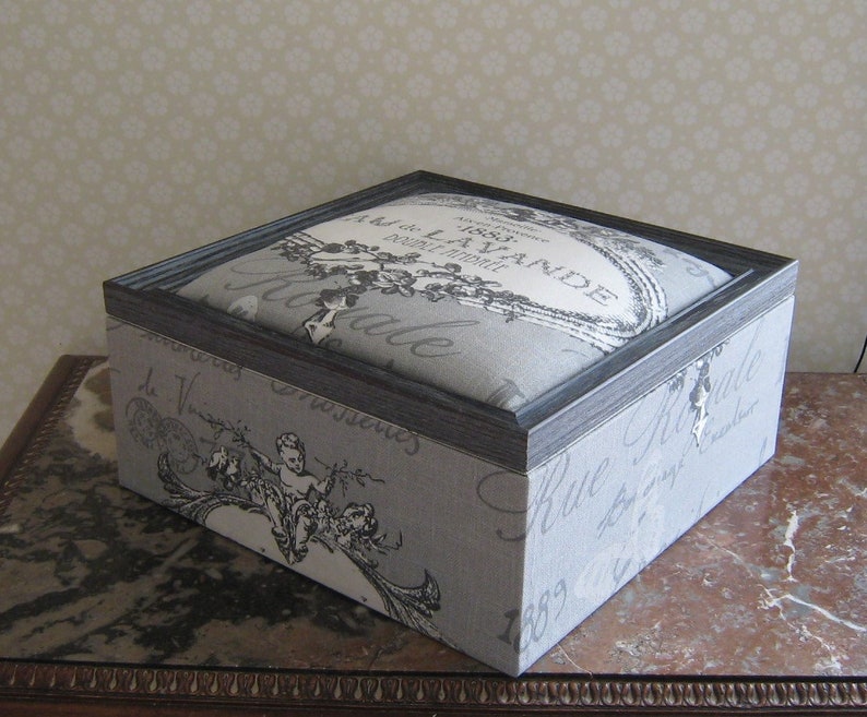 Boîte, coffret de rangement style toile de jouy grise image 2