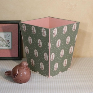 Cesto decorativo para quarto infantil