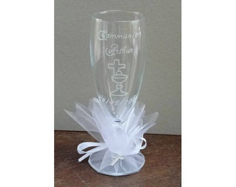 Engraved and Personalized Communion Glass with decoration, inscriptions and design of your choice