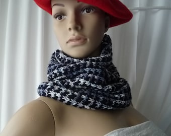 knit snood, snood, knit neck, closed scarf, handmade knit,