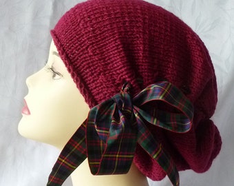 bonnet femme tricot, ruban Tartan Cameron Erracht, bonnet original, tricot fait main, bonnet unique,