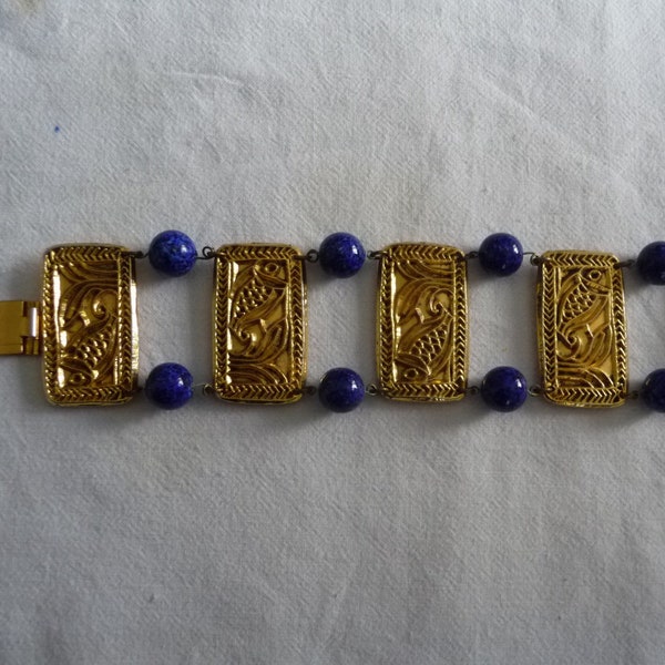 bracelet vintage, bracelet manchette, à plaques  laiton sculptées avec pierre lapis lazuli , style rétro