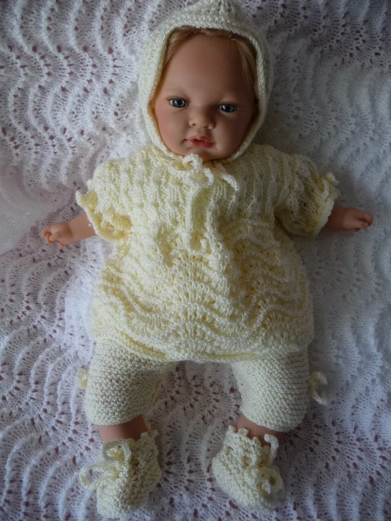 Layette de bébé sale
