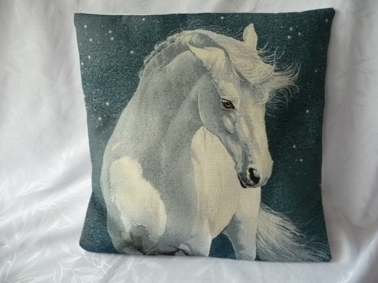 Housse de Coussin Tapisserie , Toile Coton, Motif Cheval Blanc