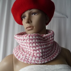 knitted snood, snood, knitted neck warmer, closed scarf, handmade knitting,