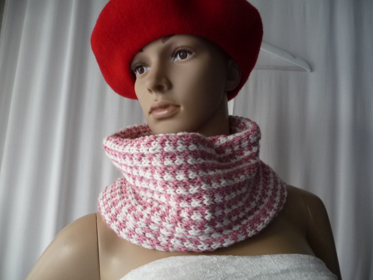 ファッションなデザイン Knitted Scarf Closed Warmer, Neck Knitted Snood, Snood, Clothing