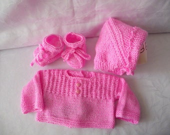 KIT cadeau de naissance, brassière bébé,bonnet béguin, chaussons bébé, tricot fait main, cadeau de naissance