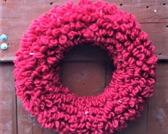 Christmas Wreath / Door Decoration / Hand Knit Wreath / Hanging Decoration / Knitted Decoration / Decoration / Red