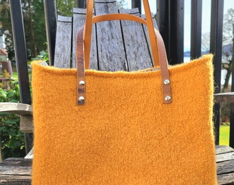 Knitted Tote Bag / Orange and Grey