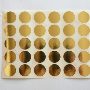 30 PASTILLEN 2cm RUND GOLD Pastillen 2cm selbstklebende Pastillen Goldpastillen runde Sticker Goldsticker 2cm Sticker Geschenkpastillen